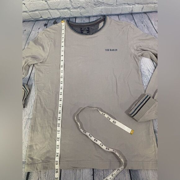 Ted Baker London Dressed to Chill Gray Navy Trim Minimalist Long Sleeve Tshirt M - Picture 10 of 11